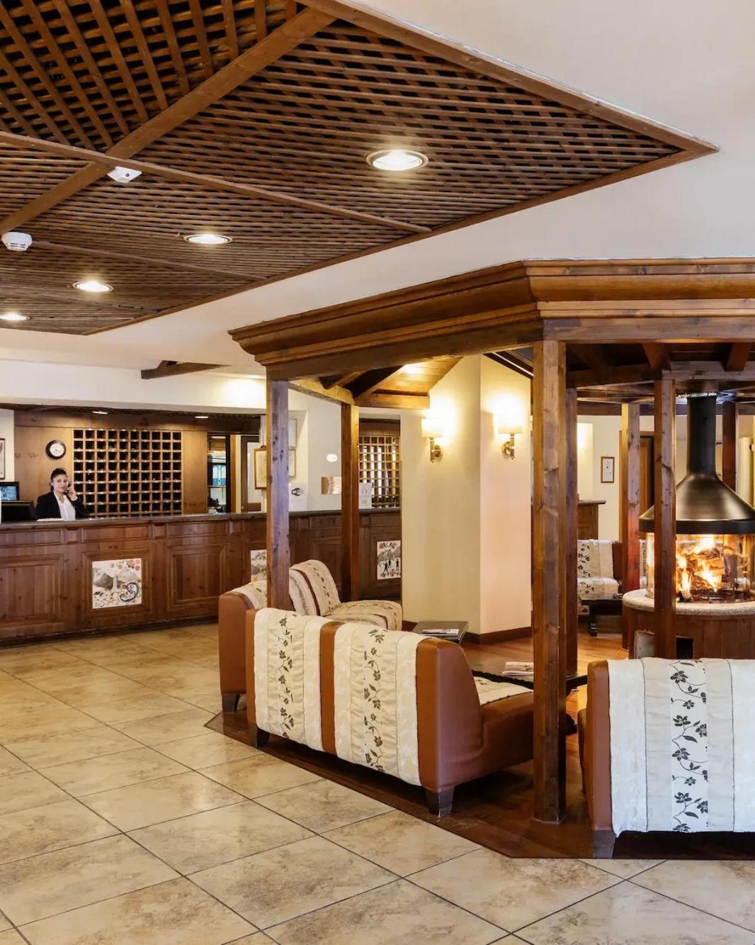 Hotel Alaska Cortina Cortina dʼAmpezzo Kültér fotó